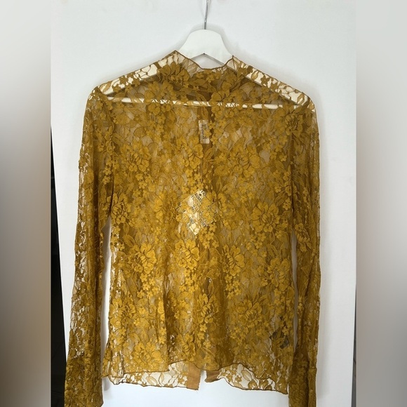 Baum Und Pferdgarten Tops - NWT Baum und Pferdgarten Chic Mustard Lace Blouse| size 38 Us 8